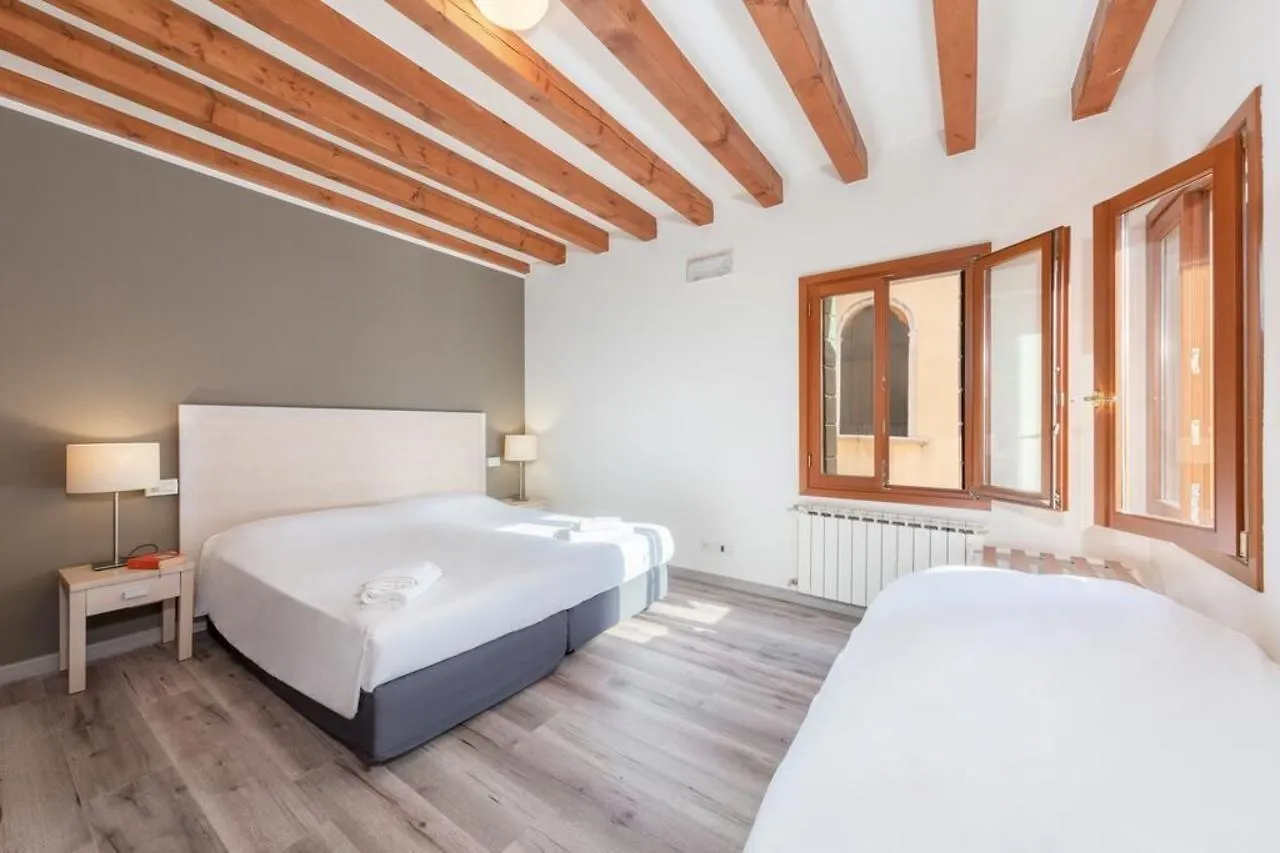 Hotel B And B Casanova Ai Tolentini