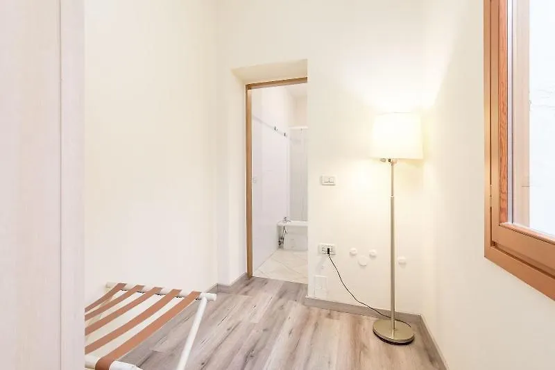B And B Casanova Ai Tolentini Hotel