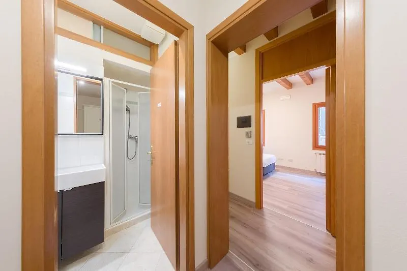 B And B Casanova Ai Tolentini Hotel